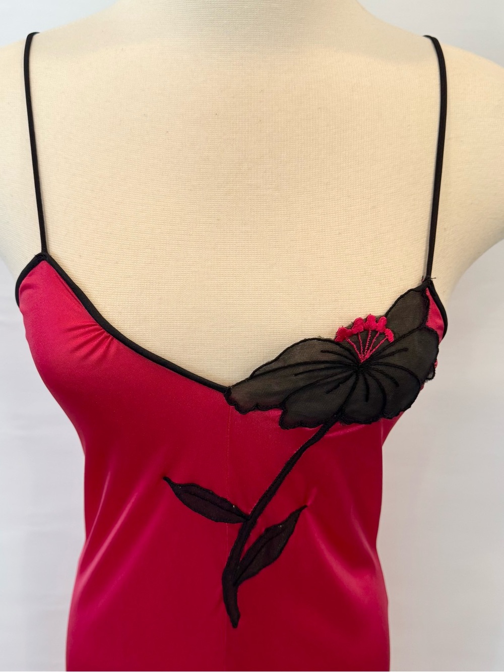 Vintage Silky Liquid Satin Nylon Red Art Deco Floral 70s Maxi Gown Slip Dress - Picture 8 of 11
